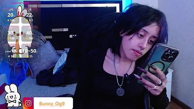 Bunny O online show from June 3, 2026, 12:33 am