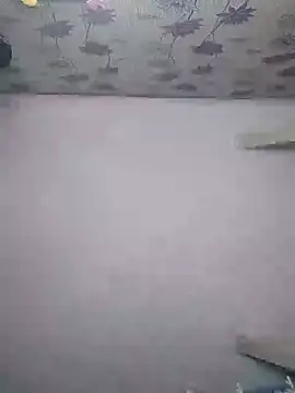 Snapshot of SweetLeila40 chatting on September 11, 2025, 10:43 pm SweetLeila40 online show from September 11, 2025, 10:43 pm