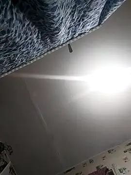 SweetLeila40 online show from February 25, 2026, 11:04 pm