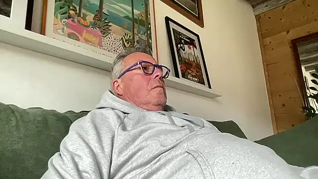 lelohop online show from March 31, 2026, 11:45 am