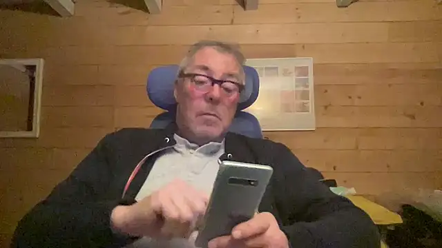 lelohop online show from January 24, 2025, 5:53 am