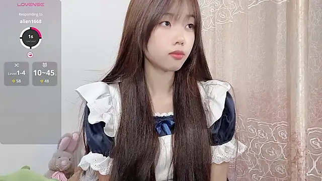 Lvy--v online show from November 18, 2025, 10:45 pm