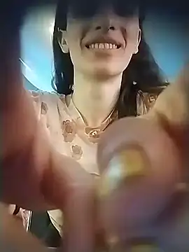 Snapshot of BurningVenus12 chatting on December 2, 2025, 10:39 am BurningVenus12 online show from December 2, 2025, 10:39 am