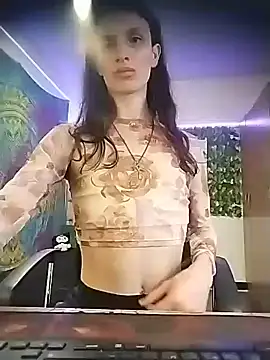 Snapshot of BurningVenus12 chatting on November 25, 2025, 10:48 am BurningVenus12 online show from November 25, 2025, 10:48 am