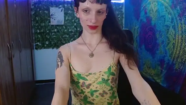 Snapshot of BurningVenus12 chatting on February 14, 2026, 12:22 am BurningVenus12 online show from February 14, 2026, 12:22 am