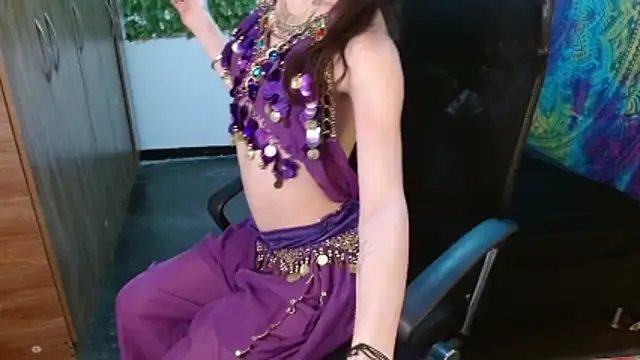 Snapshot of BurningVenus12 chatting on February 8, 2026, 10:18 pm BurningVenus12 online show from February 8, 2026, 10:18 pm