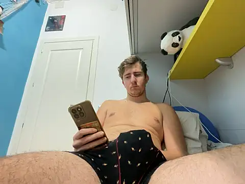 Snapshot of derkloit0 chatting on February 3, 2026, 8:58 pm derkloit0 online show from February 3, 2026, 8:58 pm