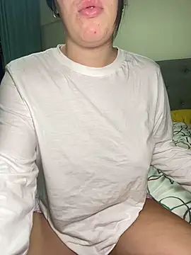 lilylush24 online show from March 23, 2025, 5:21 am