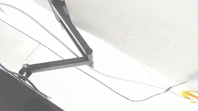 Snapshot of lin_jayani chatting on September 14, 2025, 12:16 pm lin jayani online show from September 14, 2025, 12:16 pm