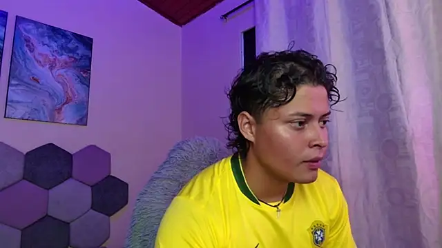 Snapshot of Horny_tgn chatting on September 28, 2025, 6:15 pm Horny tgn online show from September 28, 2025, 6:15 pm