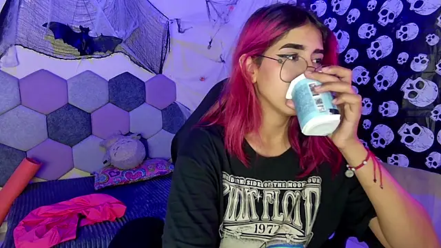 Snapshot of Horny_tgn chatting on October 22, 2025, 7:46 pm Horny tgn online show from October 22, 2025, 7:46 pm