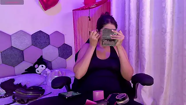 Horny tgn online show from March 26, 2026, 6:17 pm