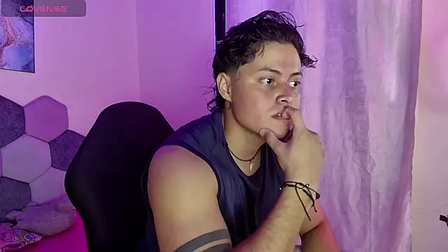 Snapshot of Horny_tgn chatting on October 10, 2025, 6:31 pm Horny tgn online show from October 10, 2025, 6:31 pm