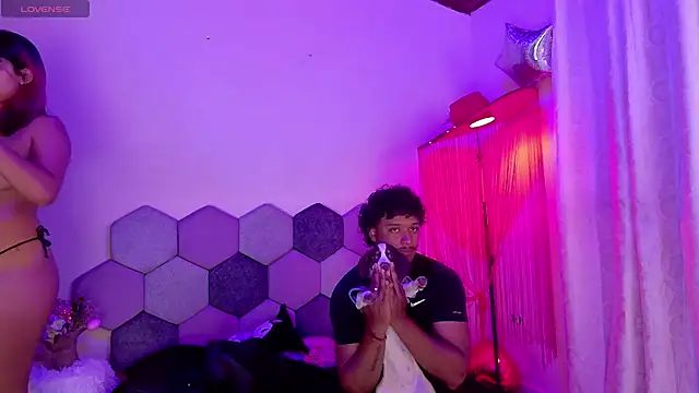 Horny tgn online show from April 11, 2026, 4:10 pm