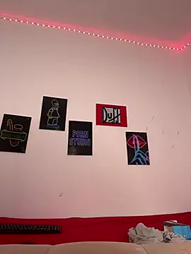 Snapshot of Hyuujhy chatting on November 9, 2025, 2:10 pm Hyuujhy online show from November 9, 2025, 2:10 pm