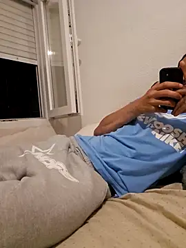 charlye inkkkk online show from April 3, 2026, 1:23 am