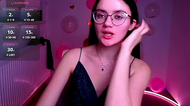 Josephine jo online show from February 16, 2025, 10:43 am