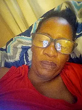 Snapshot of bustybillies chatting on February 13, 2026, 5:40 am bustybillies online show from February 13, 2026, 5:40 am