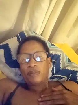 Snapshot of bustybillies chatting on March 2, 2026, 12:00 am bustybillies online show from March 2, 2026, 12:00 am