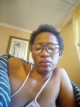 Snapshot of bustybillies chatting on November 4, 2025, 2:21 pm bustybillies online show from November 4, 2025, 2:21 pm