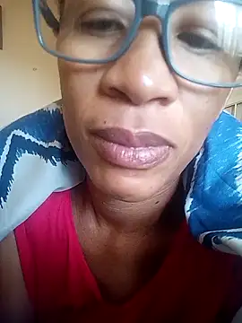 Snapshot of bustybillies chatting on February 17, 2026, 4:43 am bustybillies online show from February 17, 2026, 4:43 am