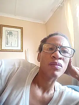 Snapshot of bustybillies chatting on November 6, 2025, 9:35 am bustybillies online show from November 6, 2025, 9:35 am