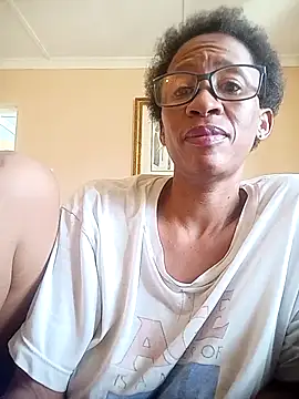 Snapshot of bustybillies chatting on November 13, 2025, 11:25 am bustybillies online show from November 13, 2025, 11:25 am