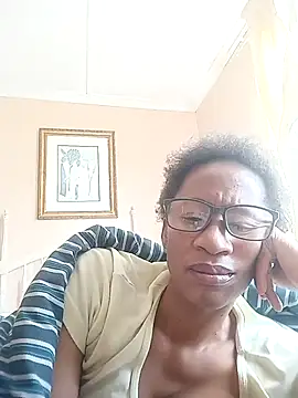 Snapshot of bustybillies chatting on November 19, 2025, 5:29 am bustybillies online show from November 19, 2025, 5:29 am