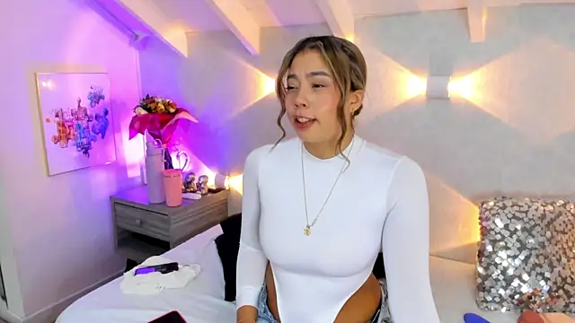 Martina Miiller online show from March 16, 2026, 12:53 pm