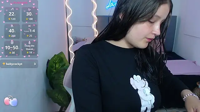 Krysstal tay online show from February 8, 2025, 11:44 am