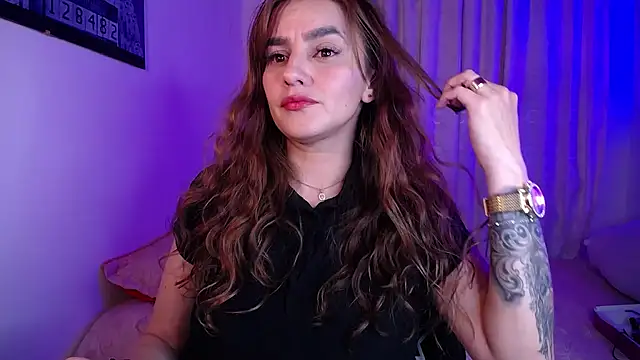 Snapshot of Lu_perez chatting on February 23, 2026, 2:35 am Lu perez online show from February 23, 2026, 2:35 am