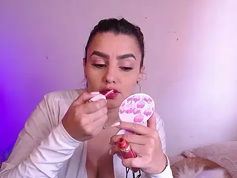 Snapshot of Lu_perez chatting on October 27, 2025, 7:04 pm Lu perez online show from October 27, 2025, 7:04 pm