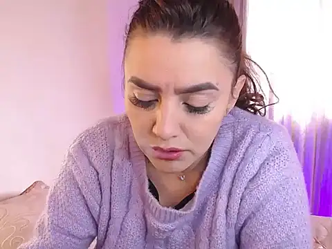 Snapshot of Lu_perez chatting on October 14, 2025, 5:13 pm Lu perez online show from October 14, 2025, 5:13 pm