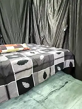 Snapshot of bhuvana555 chatting on February 7, 2026, 5:54 pm bhuvana555 online show from February 7, 2026, 5:54 pm