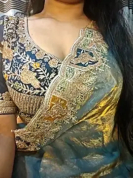 Rina777o online show from May 22, 2026, 5:33 pm