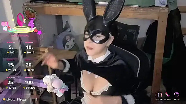 LisandreLaVenale online show from March 29, 2026, 11:50 pm