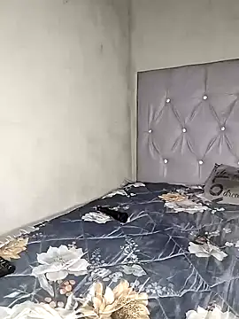 Sego TeeTee online show from December 1, 2024, 9:42 pm