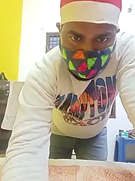 Snapshot of punjabimunda28 chatting on December 22, 2025, 6:35 am punjabimunda28 online show from December 22, 2025, 6:35 am