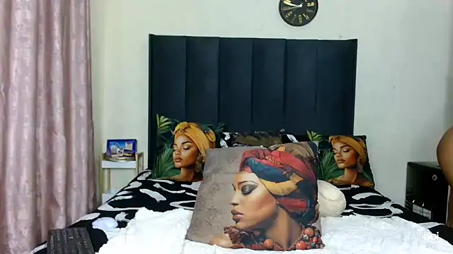 Snapshot of quenliyasa chatting on February 8, 2026, 10:29 pm quenliyasa online show from February 8, 2026, 10:29 pm