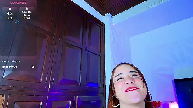 Alaaskaa  online show from February 11, 2025, 10:18 pm