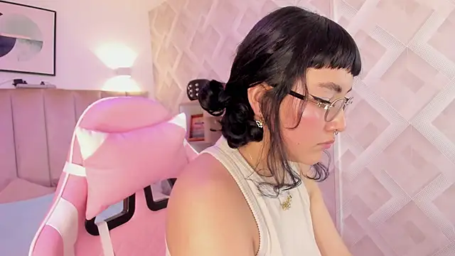 Haru Bonny online show from February 11, 2026, 8:52 pm