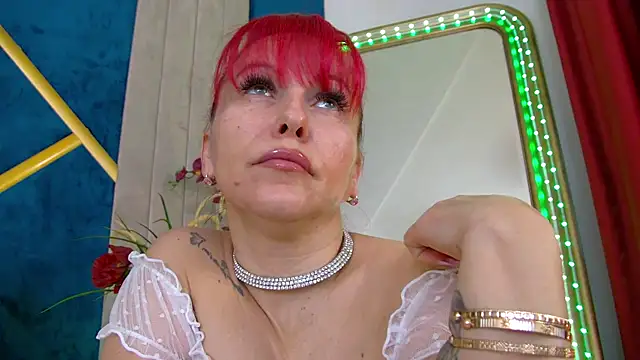 Foxxxy MILF online show from February 24, 2026, 5:30 am