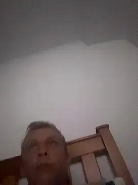 Snapshot of aus_guy93 chatting on February 17, 2026, 5:10 pm aus guy93 online show from February 17, 2026, 5:10 pm