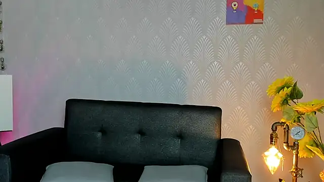 Snapshot of Alaia_Love77 chatting on June 2, 2026, 9:04 pm Alaia Love77 online show from June 2, 2026, 9:04 pm