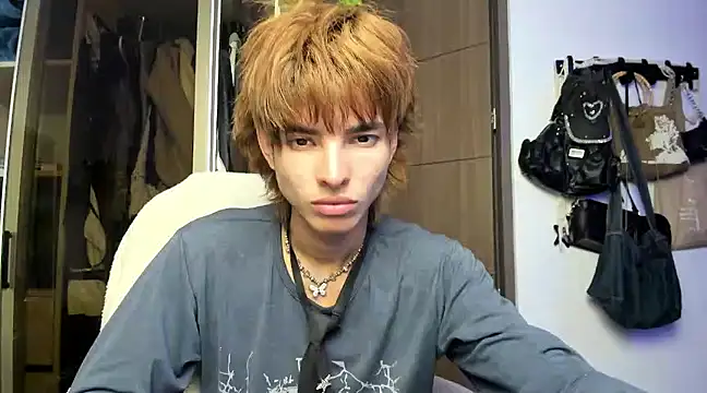 Snapshot of santy-kitty chatting on January 30, 2025, 2:16 am santy-kitty online show from January 30, 2025, 2:16 am