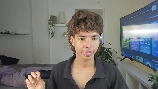 Snapshot of santy-kitty chatting on November 20, 2025, 12:55 am santy-kitty online show from November 20, 2025, 12:55 am