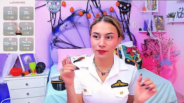 HannaPretthy online show from October 30, 2025, 11:30 am