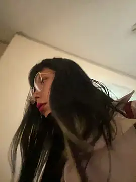 Snapshot of EemaHaruki chatting on March 18, 2025, 5:33 pm EemaHaruki online show from March 18, 2025, 5:33 pm