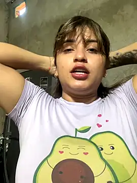 perlita05 online show from November 8, 2025, 2:53 pm