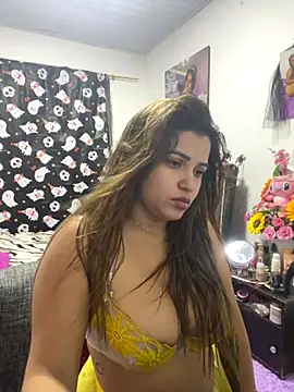 perlita05 online show from October 26, 2025, 12:11 am